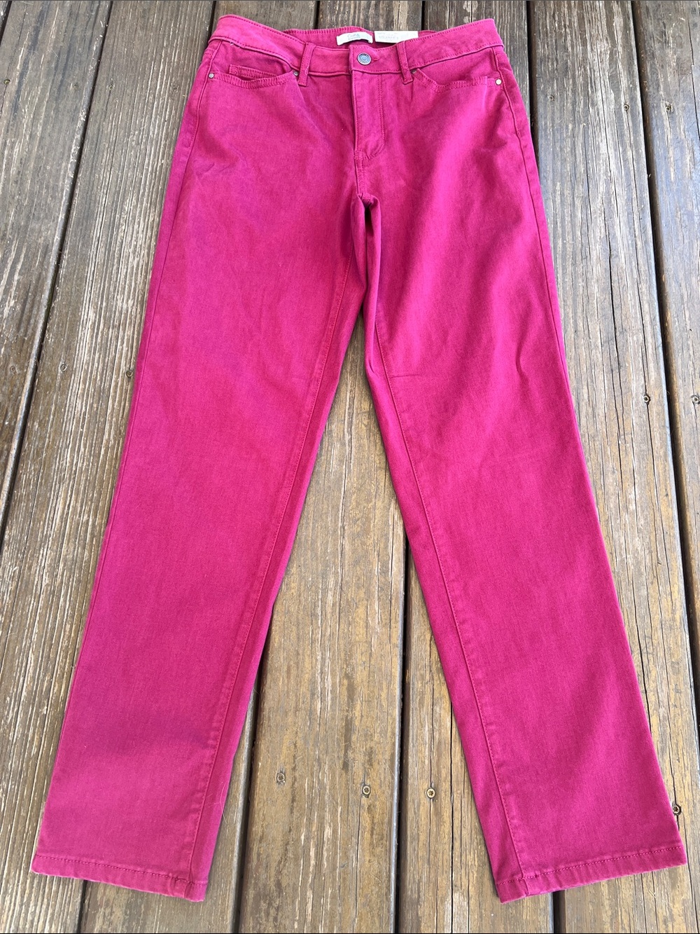 Croft & Barrow NWT Mid-Rise Capri Pants